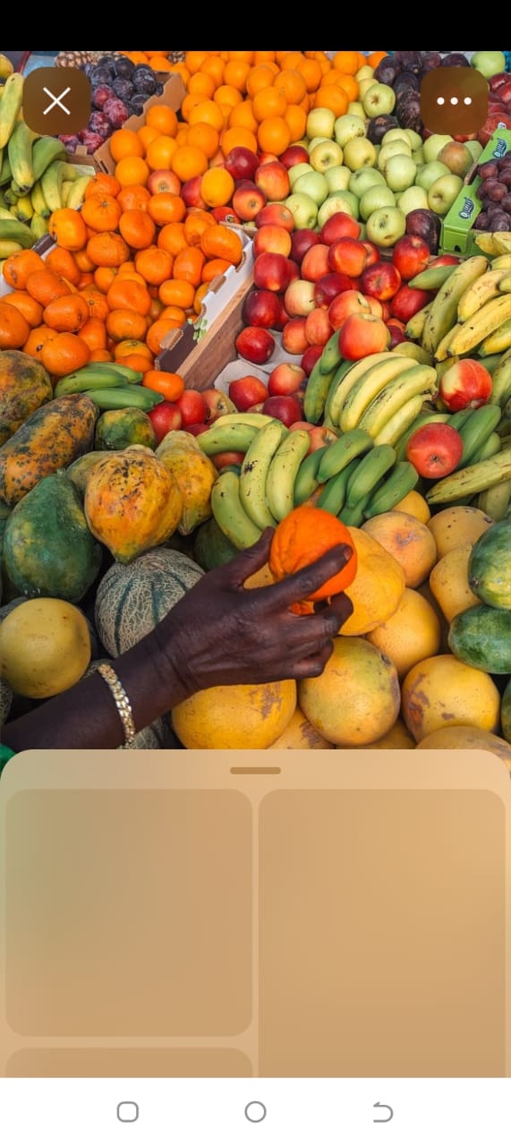 Étal de fruits tropicaux